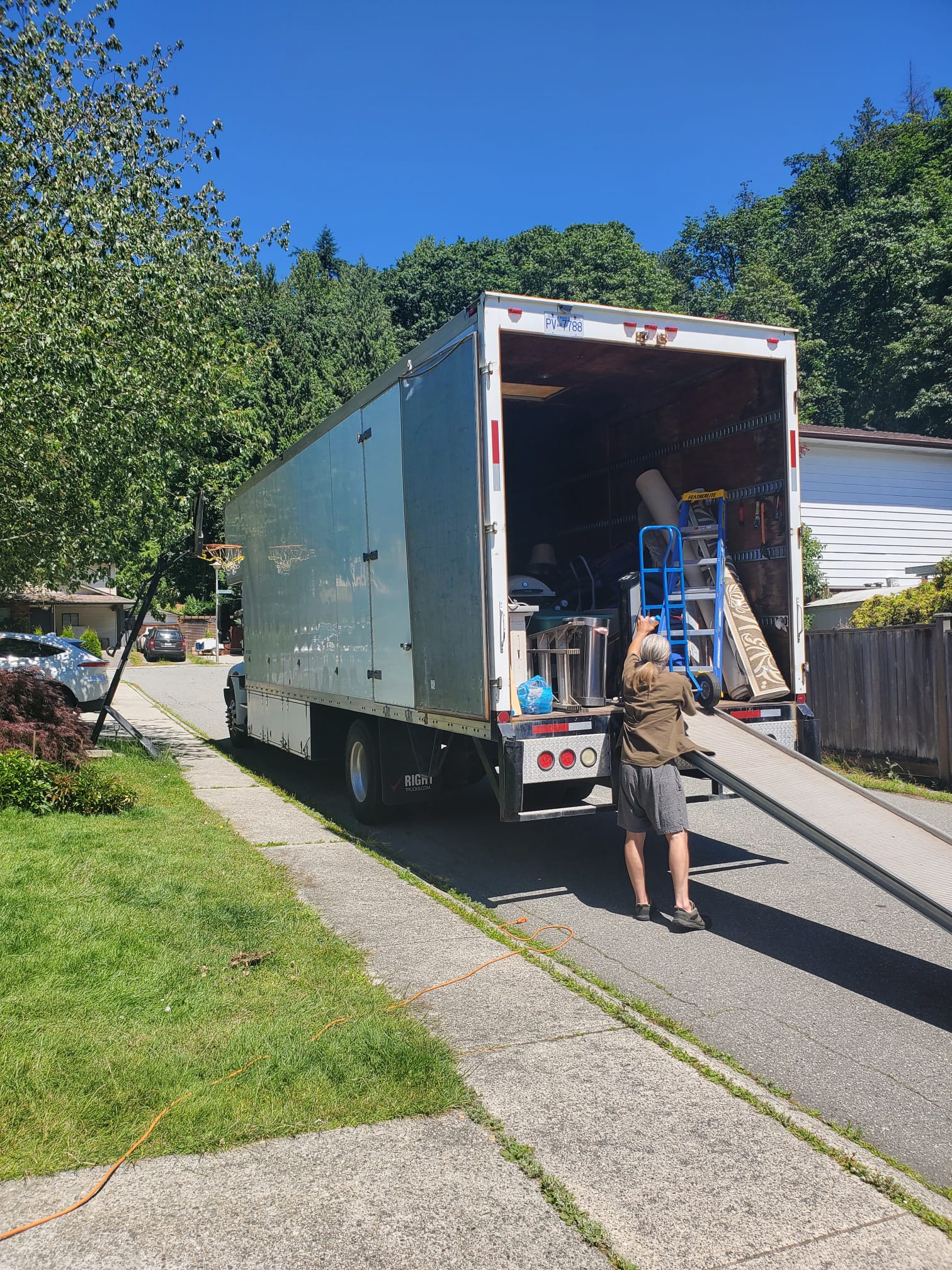 Affordable Movers BC team unloading move